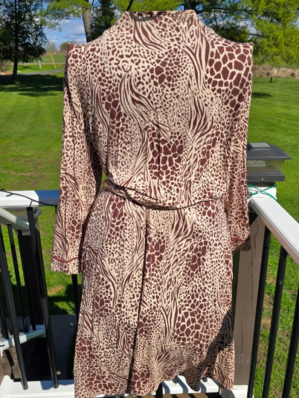 Ann Taylor Animal print robe, size L, VGUC